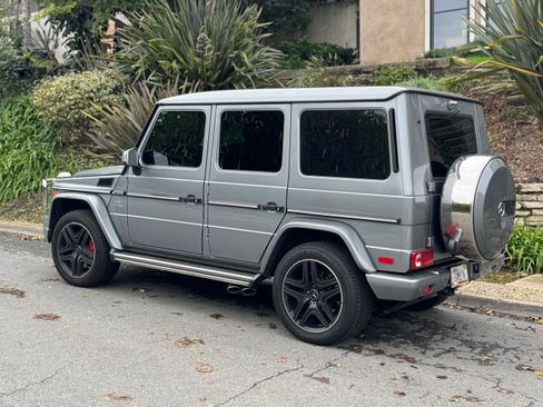 Used 2018 Mercedes-Benz G 63 AMG G 63 AMG Sport Utility 4D image 2