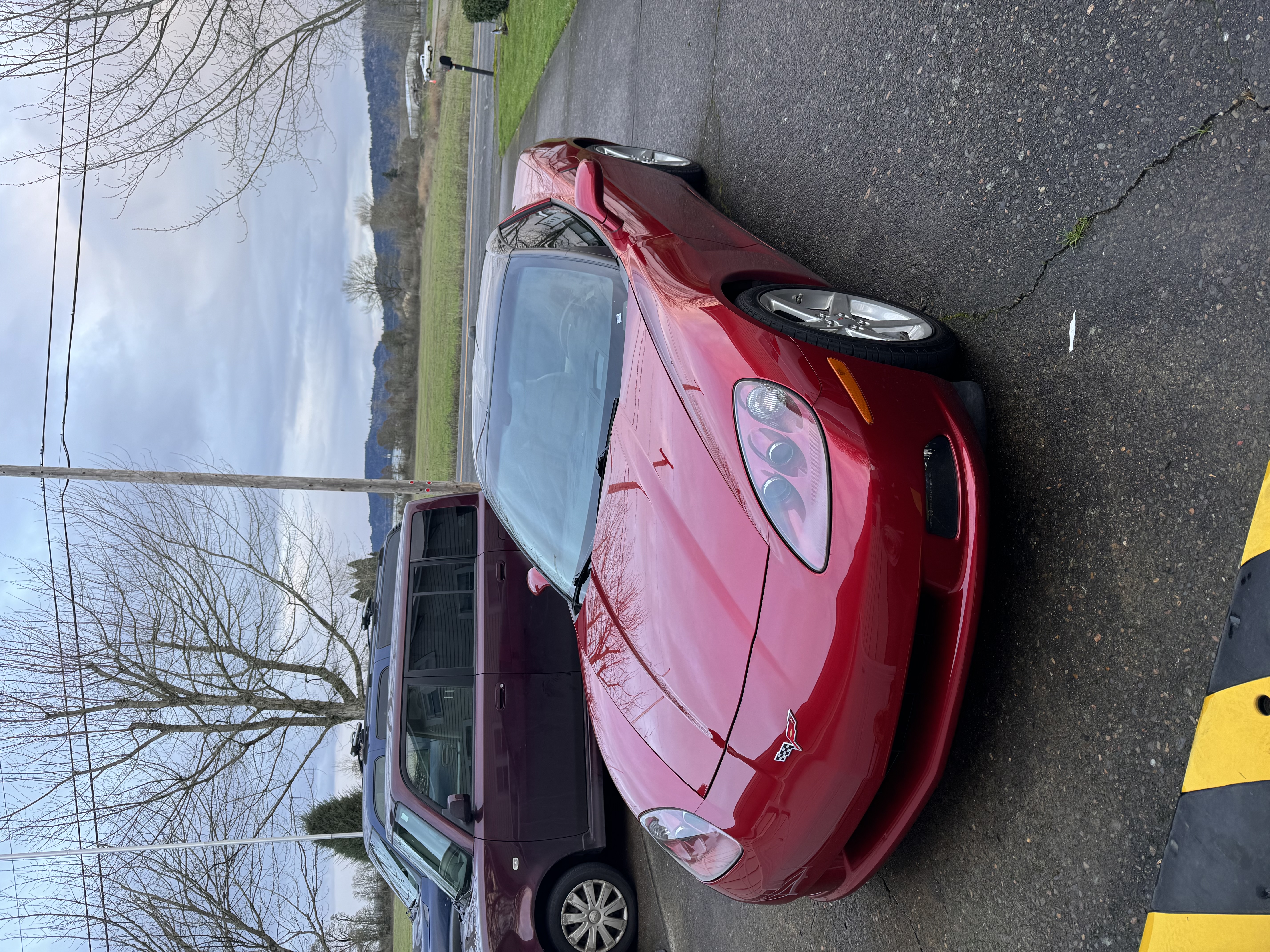 Used 2005 Chevrolet Corvette Coupe w/ Preferred Equipment Group RWD image 4