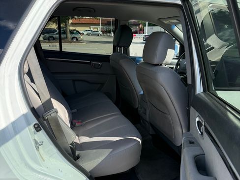 Used 2008 Hyundai Santa Fe GLS FWD image 13