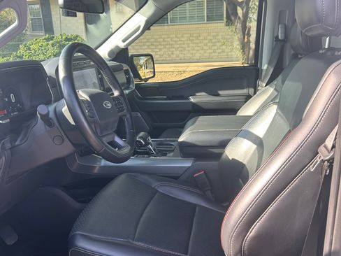 Used 2021 Ford F150 Lariat w/ Equipment Group 502A High RWD image 9