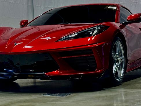 Used 2021 Chevrolet Corvette Stingray Preferred Conv w/ Battery Protection Package image 8