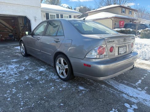 Used 2003 Lexus IS 300 image 5
