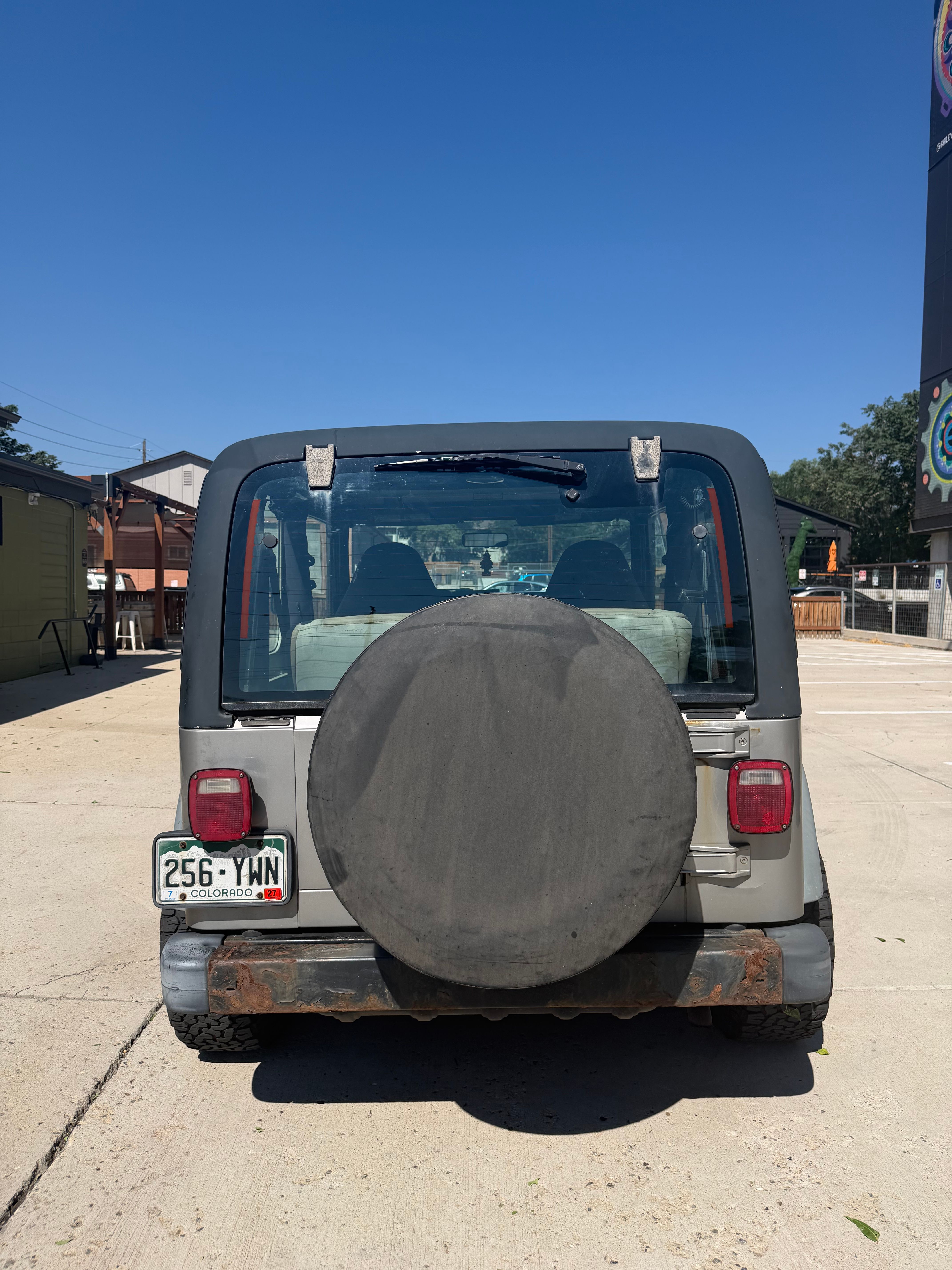 Used 2000 Jeep Wrangler Sport AWD/4WD image 2