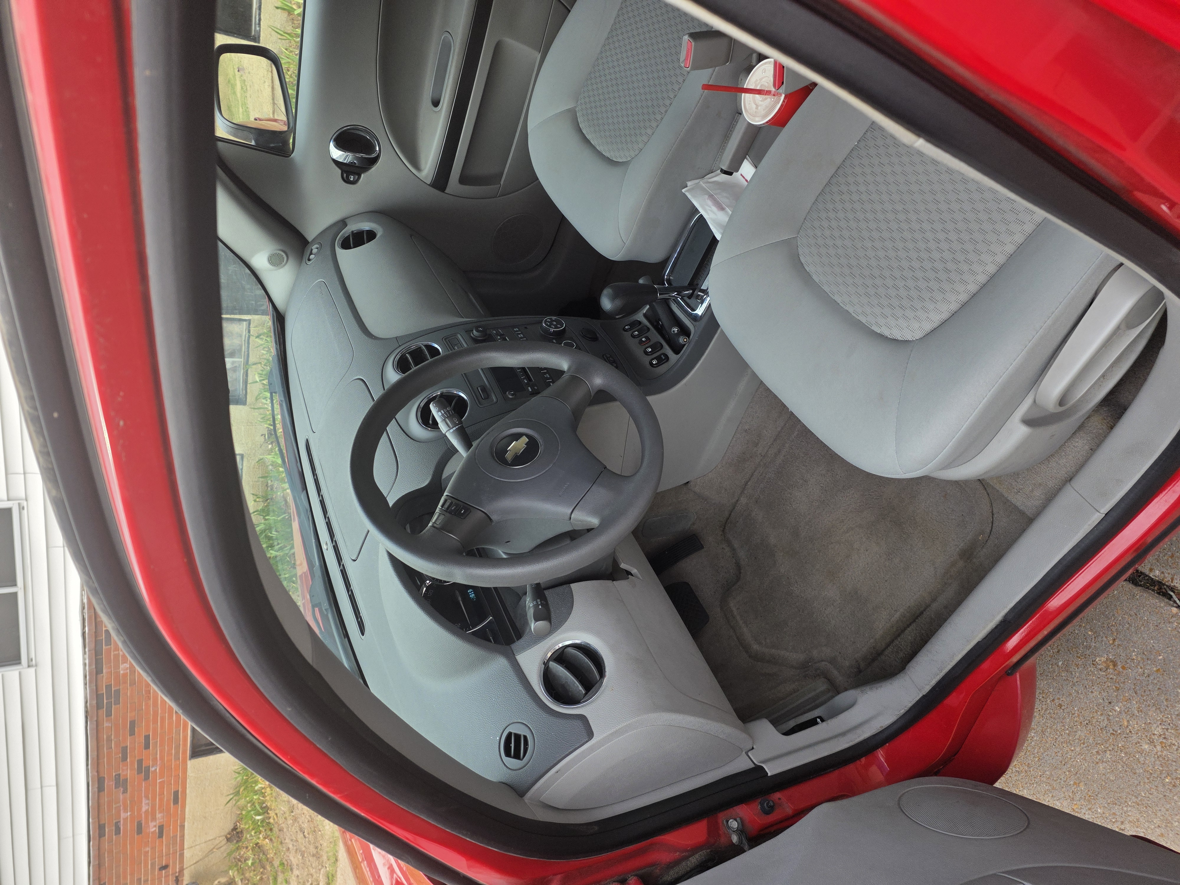 Used 2008 Chevrolet HHR LS FWD image 8