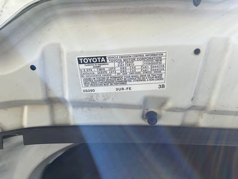 Used 2018 Toyota Tundra SR5 image 14