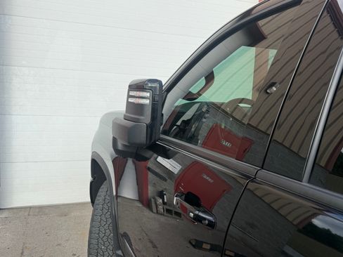 Used 2024 Chevrolet Silverado 3500 High Country w/ High Country Premium Package AWD/4WD image 6
