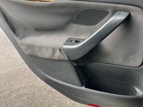 Used 2010 Volkswagen Jetta TDI Cup image 22