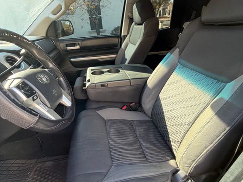 Used 2014 Toyota Tundra SR5 image 8