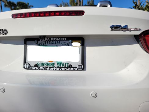 Used 2020 FIAT 124 Spider Lusso w/ Convenience Group image 8