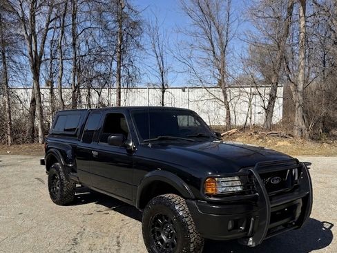 Used 2004 Ford Ranger XL image 1