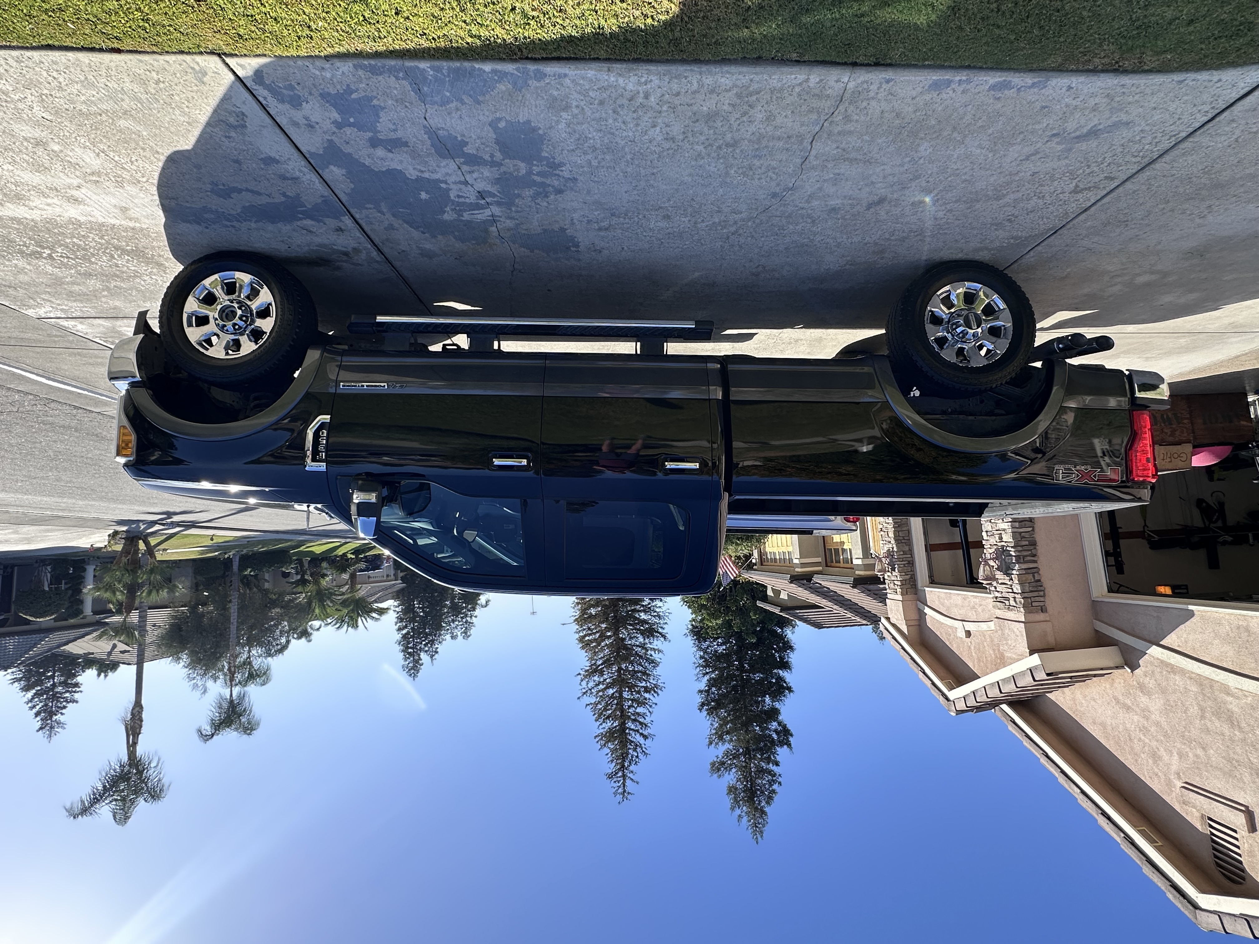 Used 2017 Ford F350 Lariat w/ Chrome Package AWD/4WD image 2