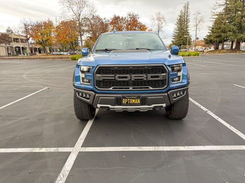 Used 2019 Ford F150 Raptor image 6