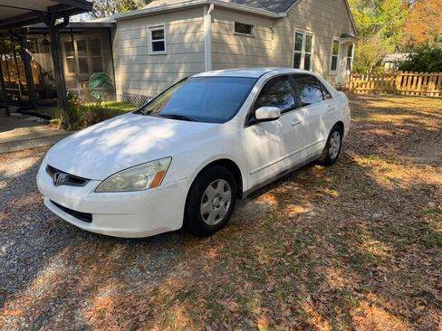 Used 2005 Honda Accord LX image 4