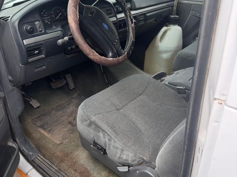 Used 1993 Ford Bronco image 6