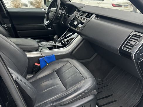 Used 2018 Land Rover Range Rover Sport Supercharged image 10