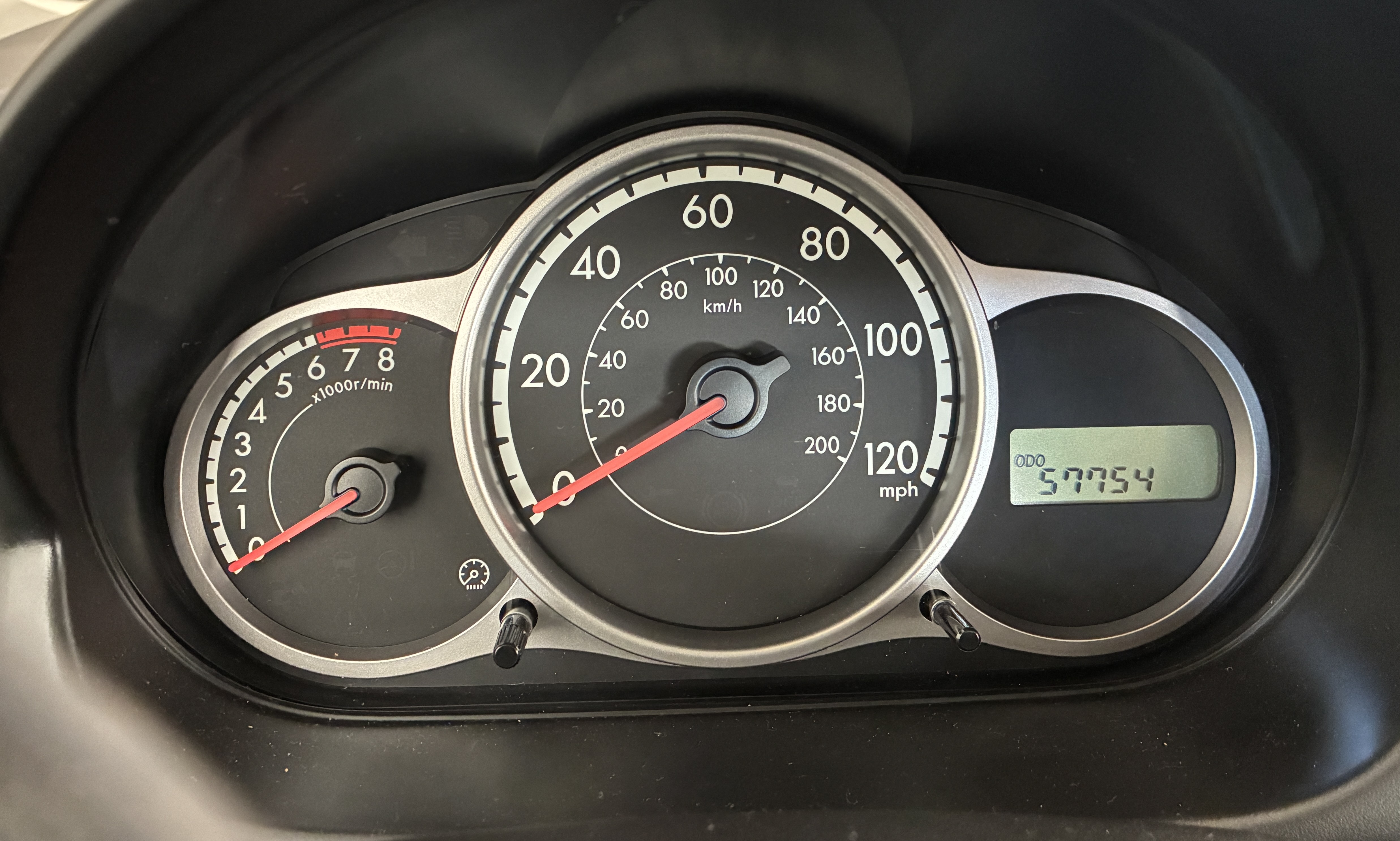 Used 2012 MAZDA MAZDA2 Sport FWD image 12