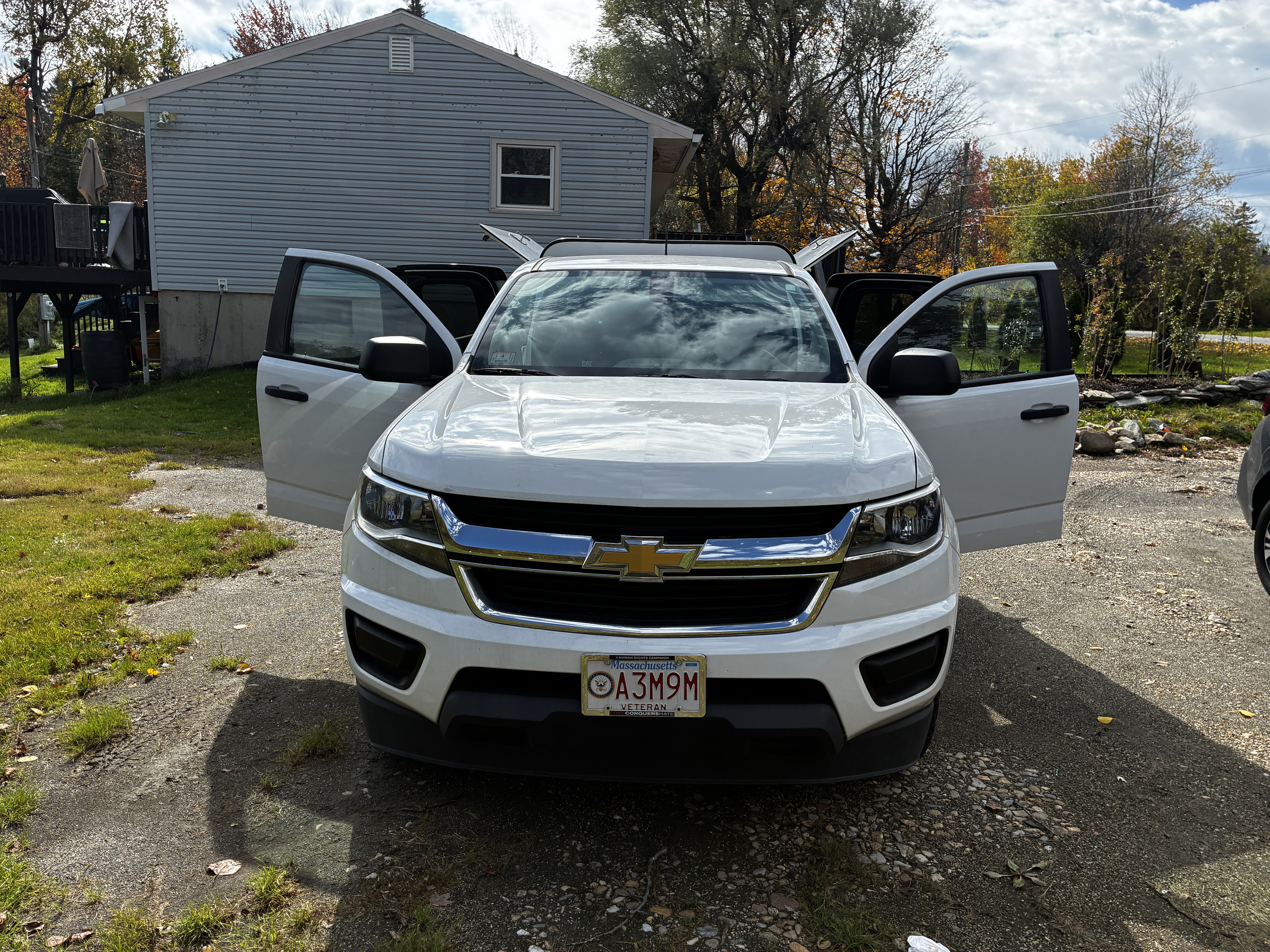 Used 2020 Chevrolet Colorado W/T w/ WT Convenience Package RWD image 10