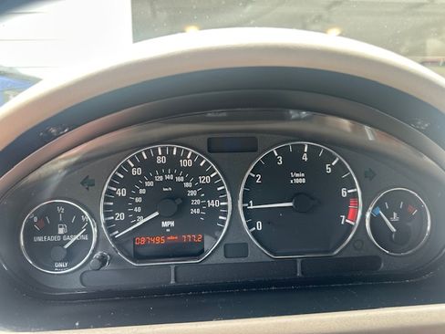 Used 2000 BMW Z3 2.8 RWD image 2