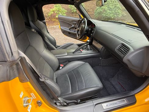 Used 2007 Honda S2000 image 10