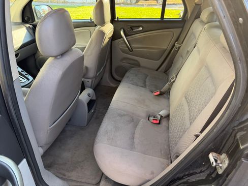 Used 2007 Saturn Vue 2WD image 6