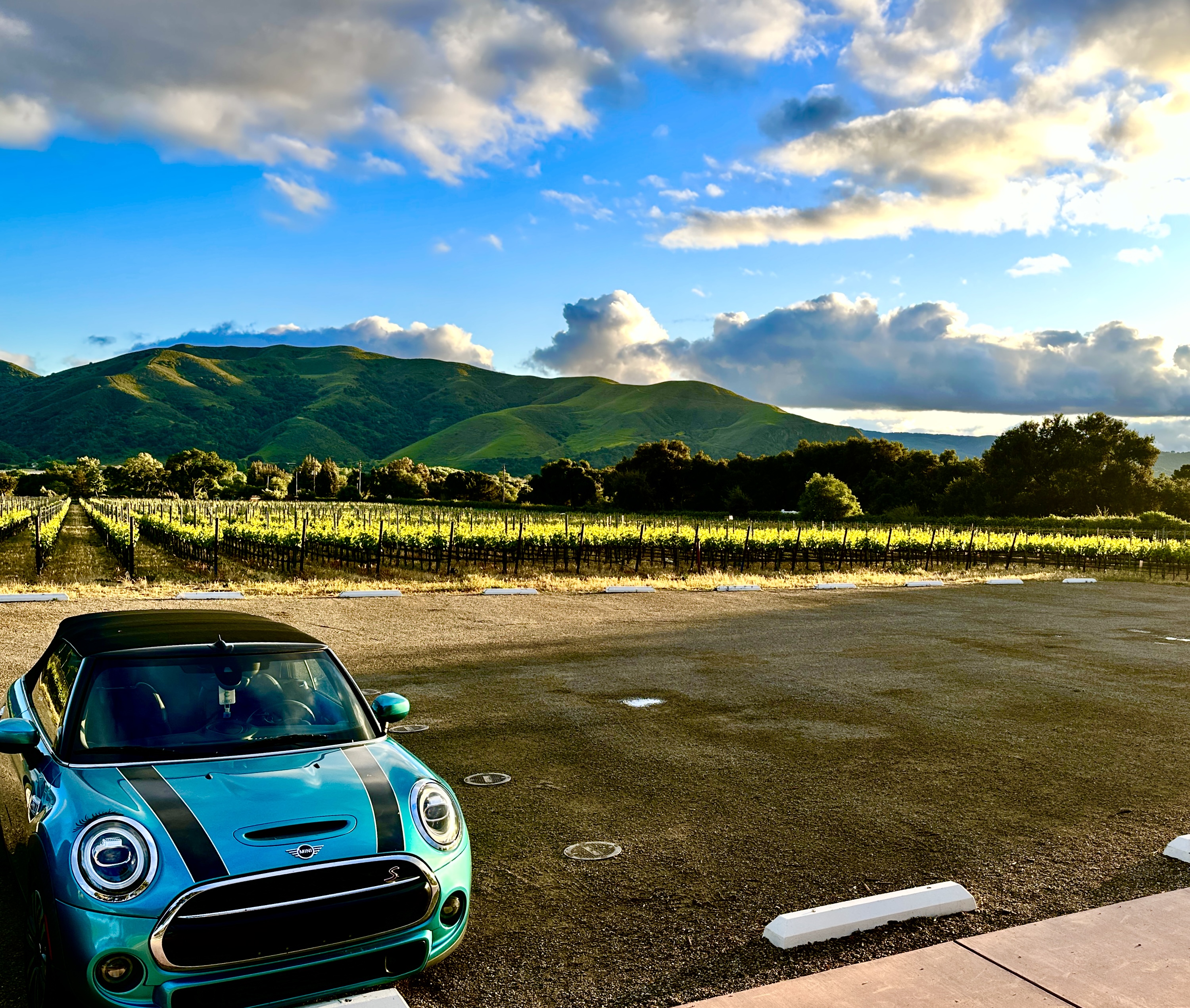 Used 2020 MINI Cooper S FWD image 1