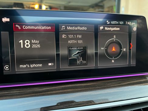 Used 2019 BMW 530i w/ Convenience Package RWD image 32