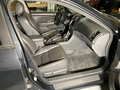 Used 2006 Honda Accord EX image 25