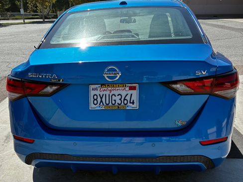 Used 2021 Nissan Sentra SV image 8