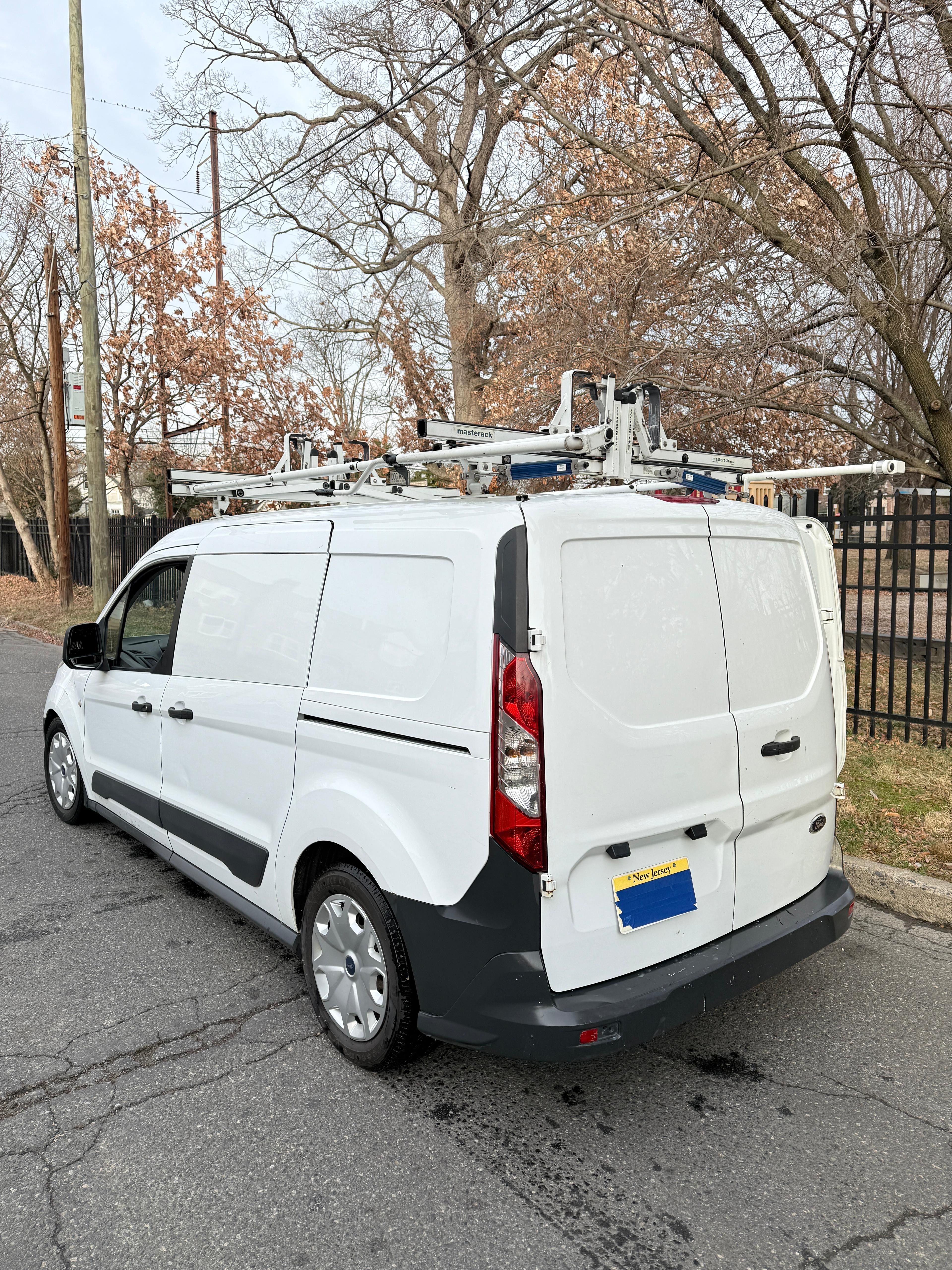 Used 2015 Ford Transit Connect XL FWD image 5