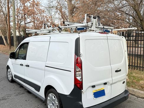 Used 2015 Ford Transit Connect XL image 5