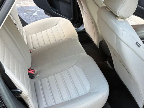 Used 2018 Ford Fusion S FWD image 8