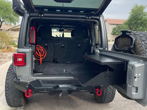 Used 2019 Jeep Wrangler Unlimited Rubicon w/ Dual Top Group image 9