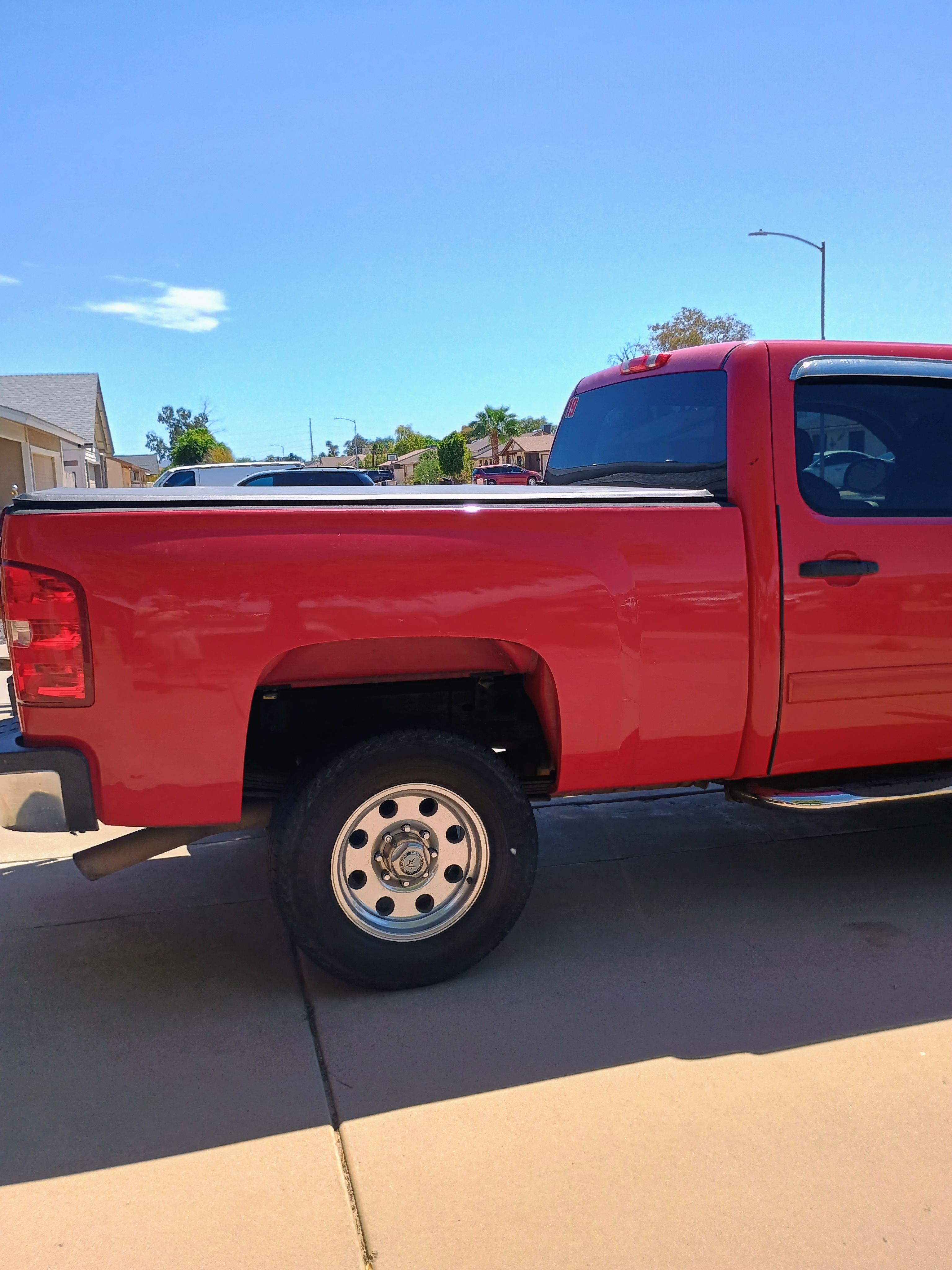 Used 2009 Chevrolet Silverado 2500 LT w/ Exterior Plus Package RWD image 15