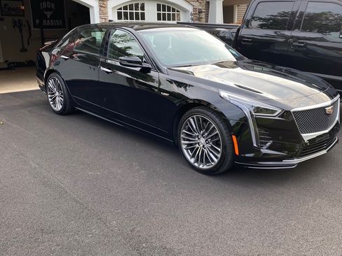 Used 2020 Cadillac CT6 V image 1