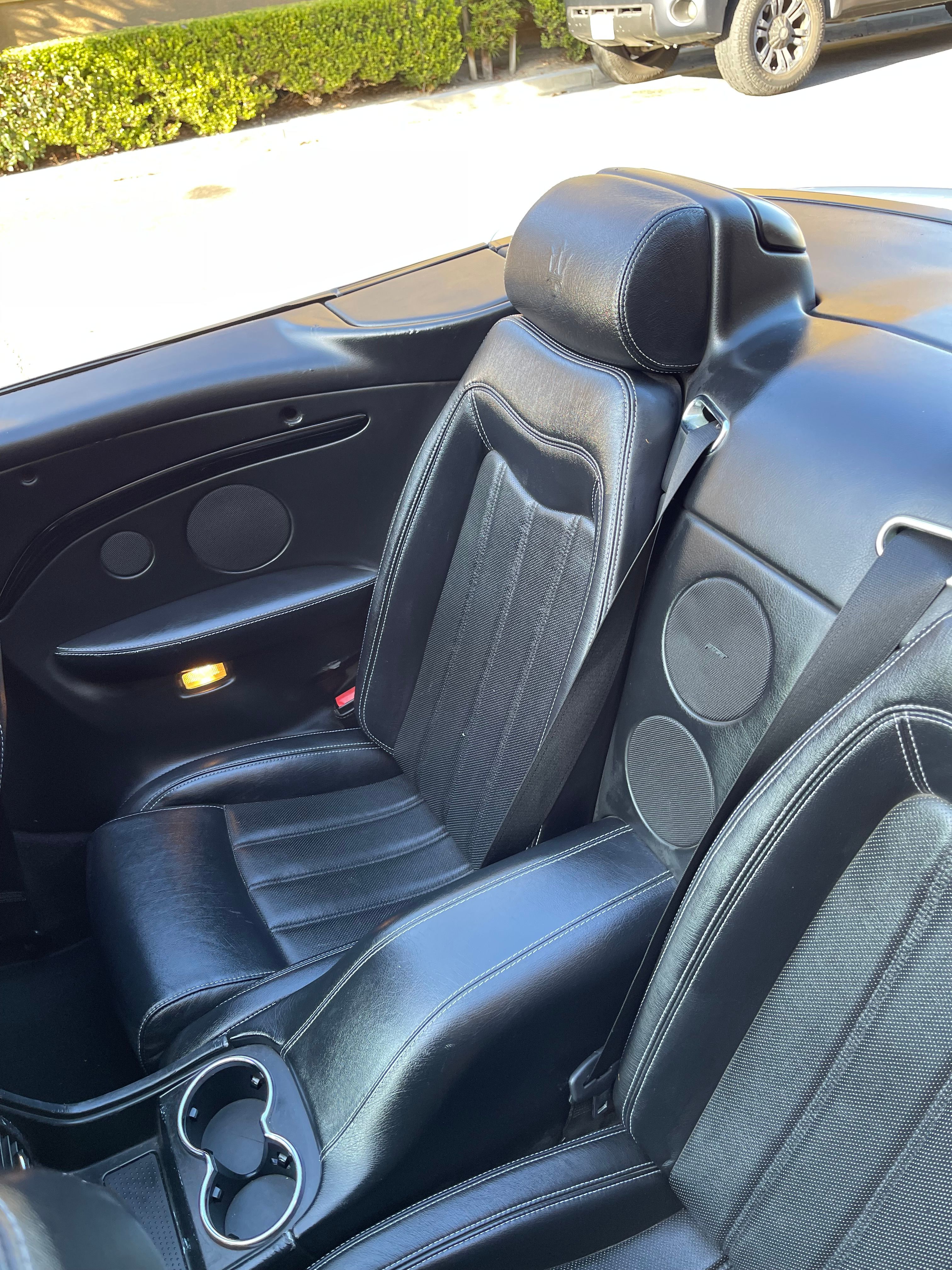 Used 2012 Maserati GranTurismo Convertible RWD image 20