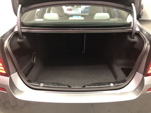 Used 2016 BMW M5 image 13