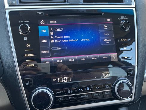 Used 2019 Subaru Outback 2.5i Premium image 9