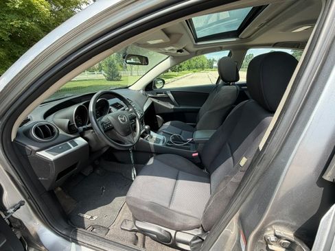 Used 2011 MAZDA MAZDA3 i Touring FWD image 8