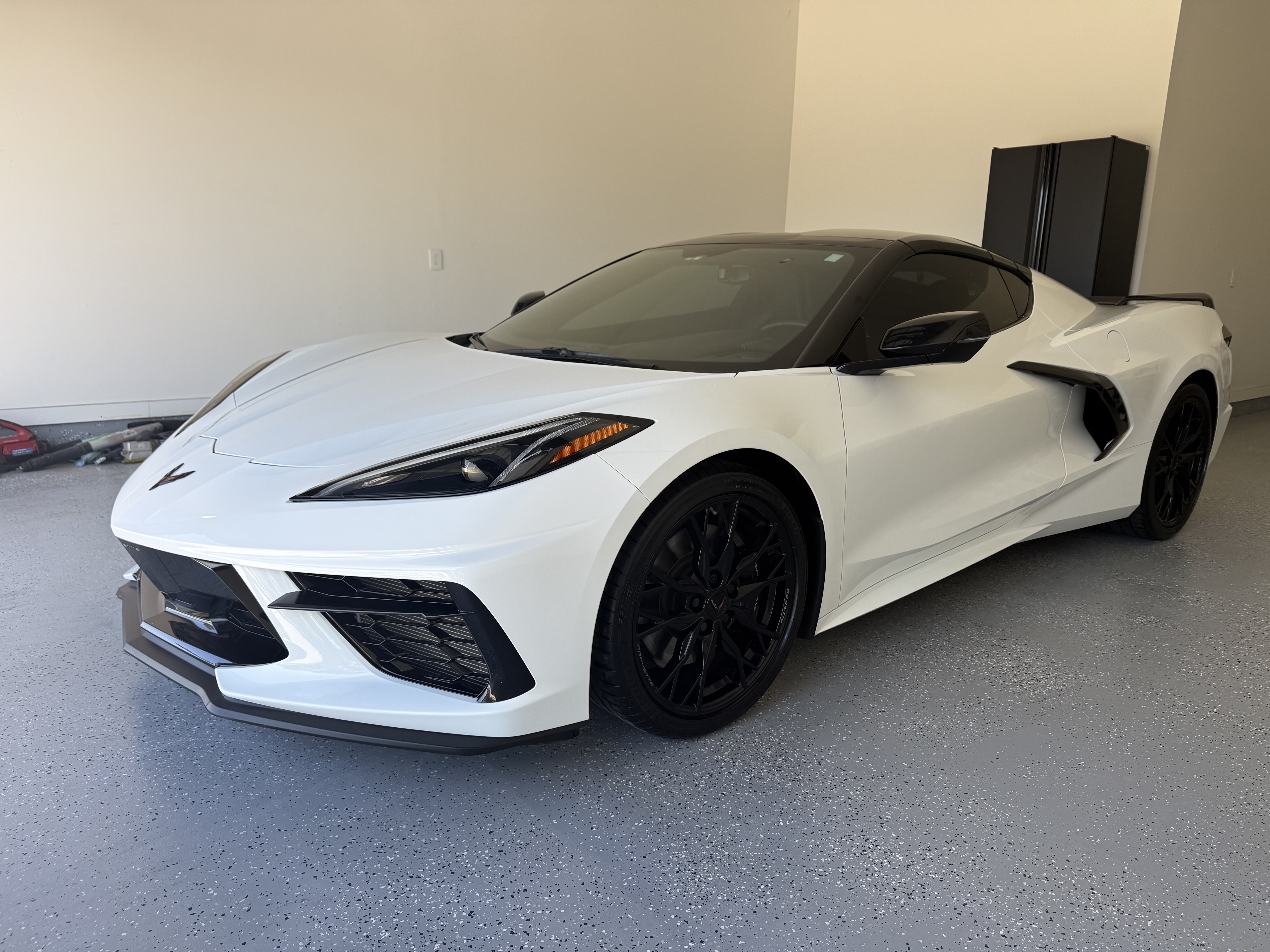 Used 2023 Chevrolet Corvette Stingray Coupe w/ Z51 Performance Package RWD image 1