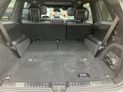 Used 2019 Mercedes-Benz GLS 450 4MATIC image 23