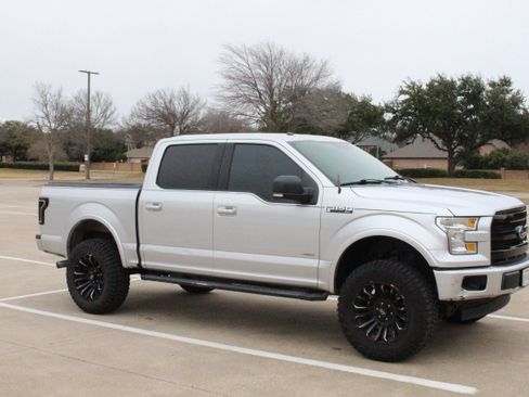 Used 2016 Ford F150 XLT w/ Equipment Group 301A Mid image 22