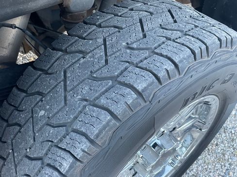 Used 2015 GMC Sierra 2500 SLT w/ Driver Alert Package image 24