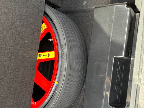 Used 2021 Porsche Macan S image 17