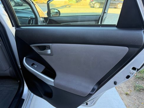 Used 2012 Toyota Prius Prime Advanced image 10