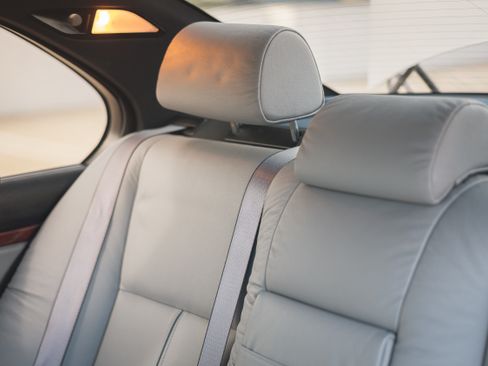 Used 2003 BMW 540i Sedan image 22