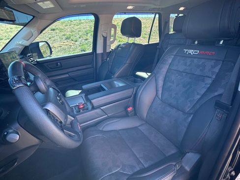 Used 2023 Toyota Sequoia TRD Pro AWD/4WD image 12