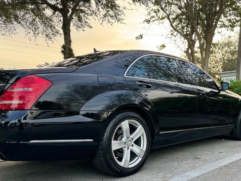 Used 2010 Mercedes-Benz S 550 image 5