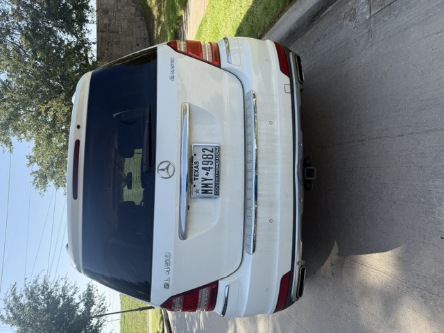 Used 2012 Mercedes-Benz GL 450 4MATIC image 17