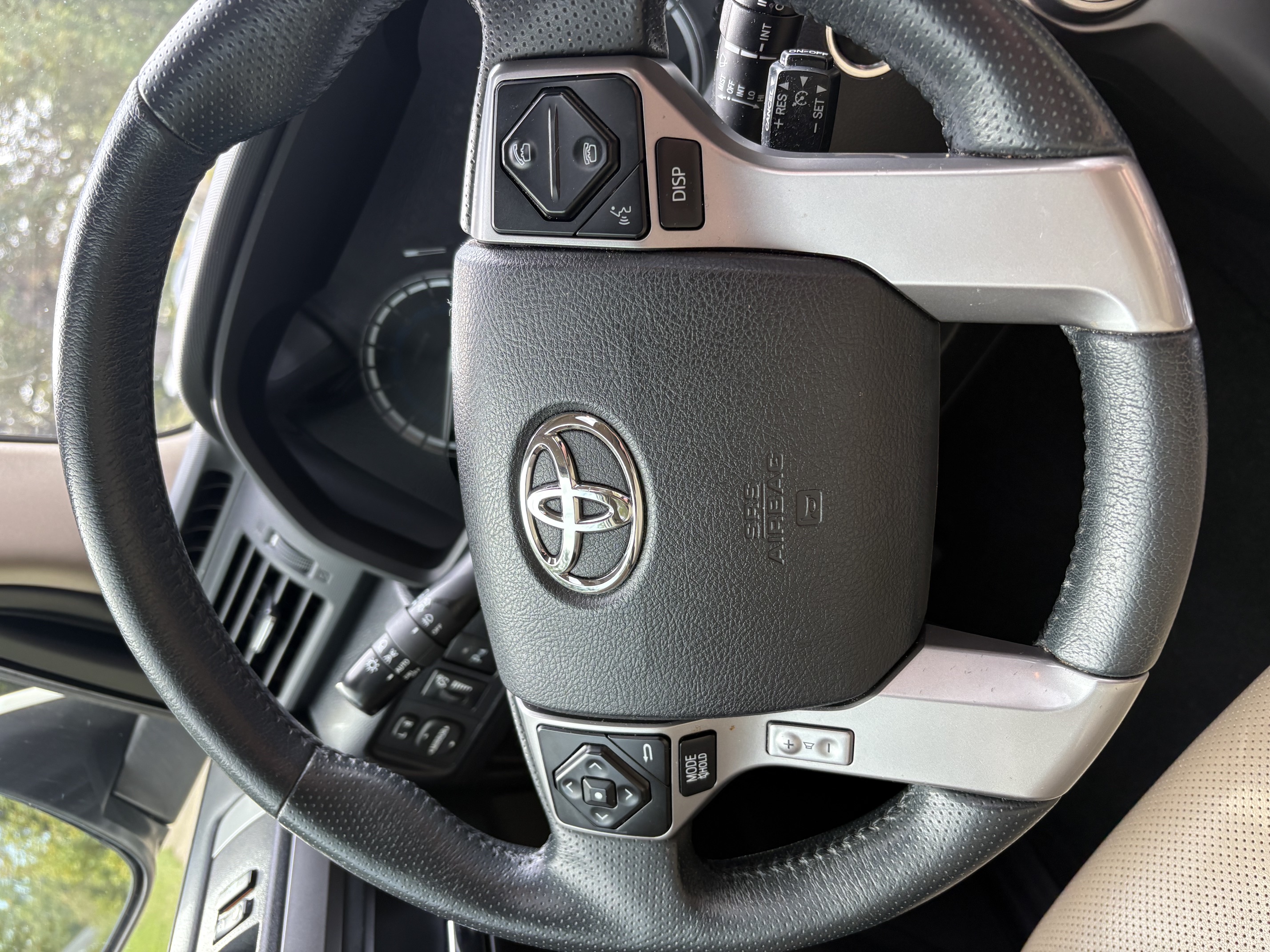 Used 2019 Toyota 4Runner Limited RWD image 15