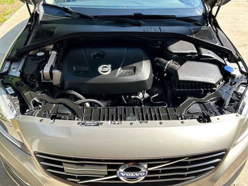 Used 2015 Volvo V60 T5 Premier Plus image 27